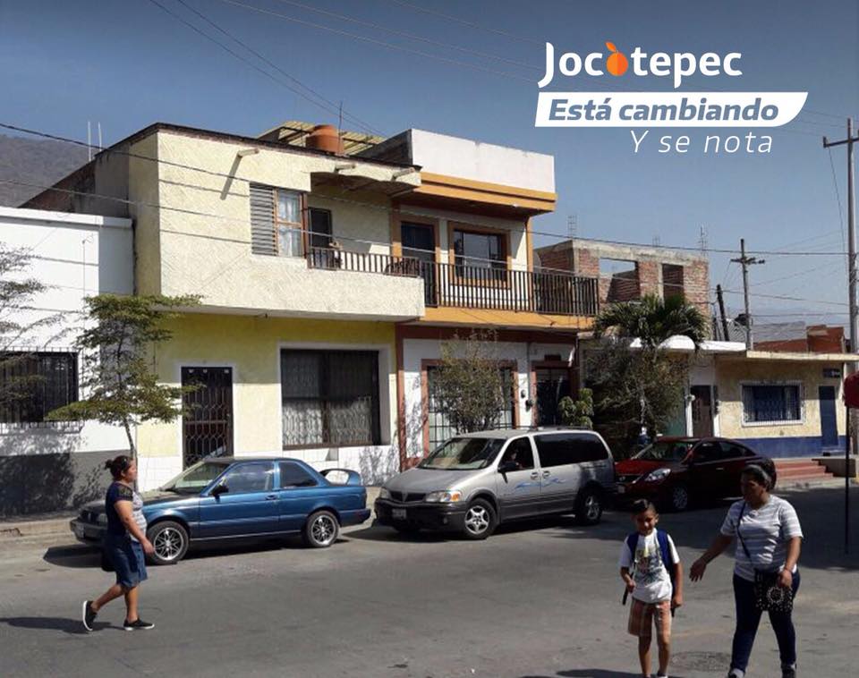 NO A LOS QUE APARTAN LUGARES,EN LAS CALLES DE JOCOTEPEC