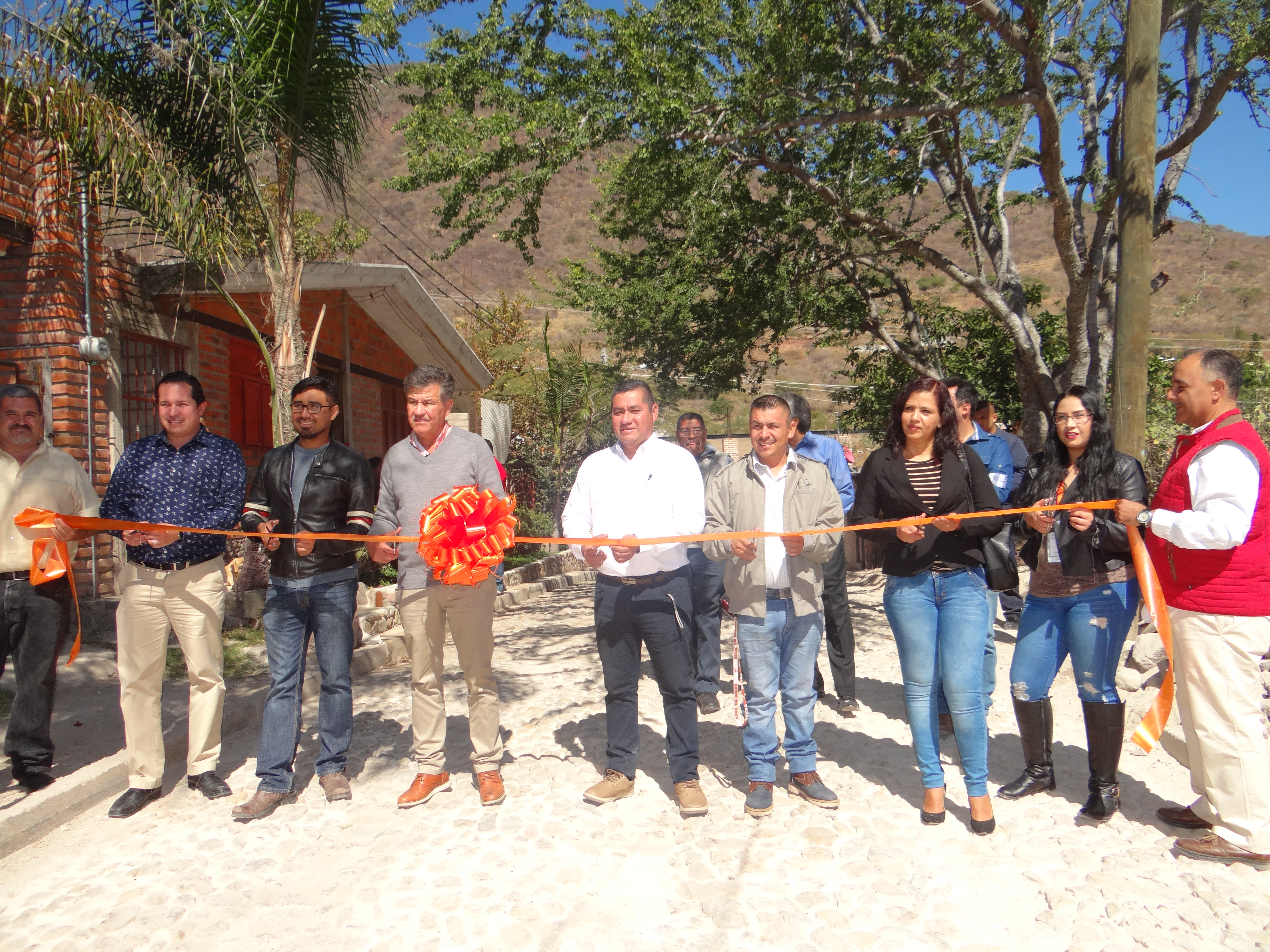 INAUGURAN,CALLE PORVENIR Y PRIVADA PORVENIR EN NEXTIPAC