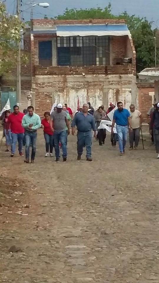 HÉCTOR HUERTA EN LAS TROJES