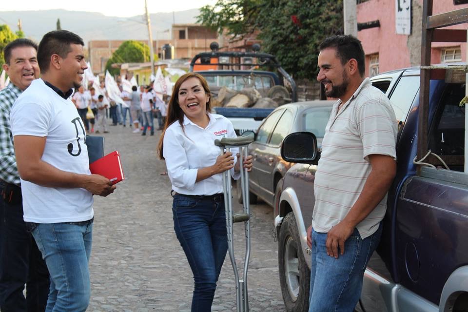 JULIA VALENCIA,EN HUEJOTITAN