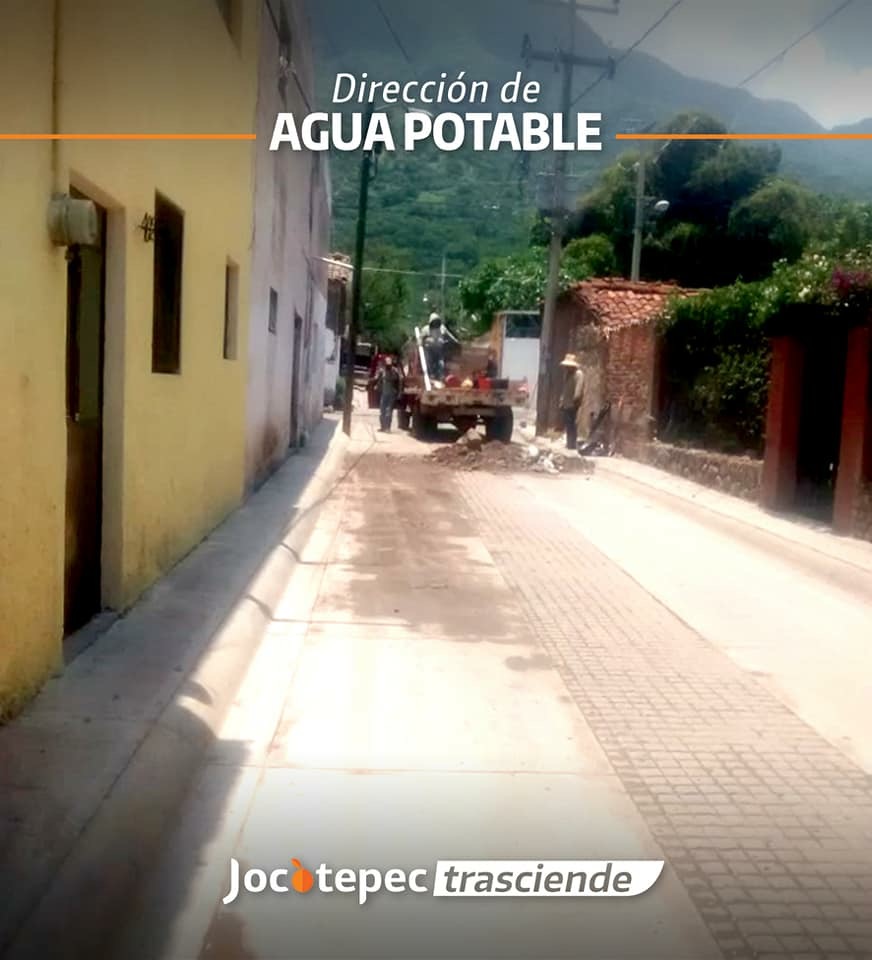 Se atendió una fuga de agua en SanJuan Cosalá