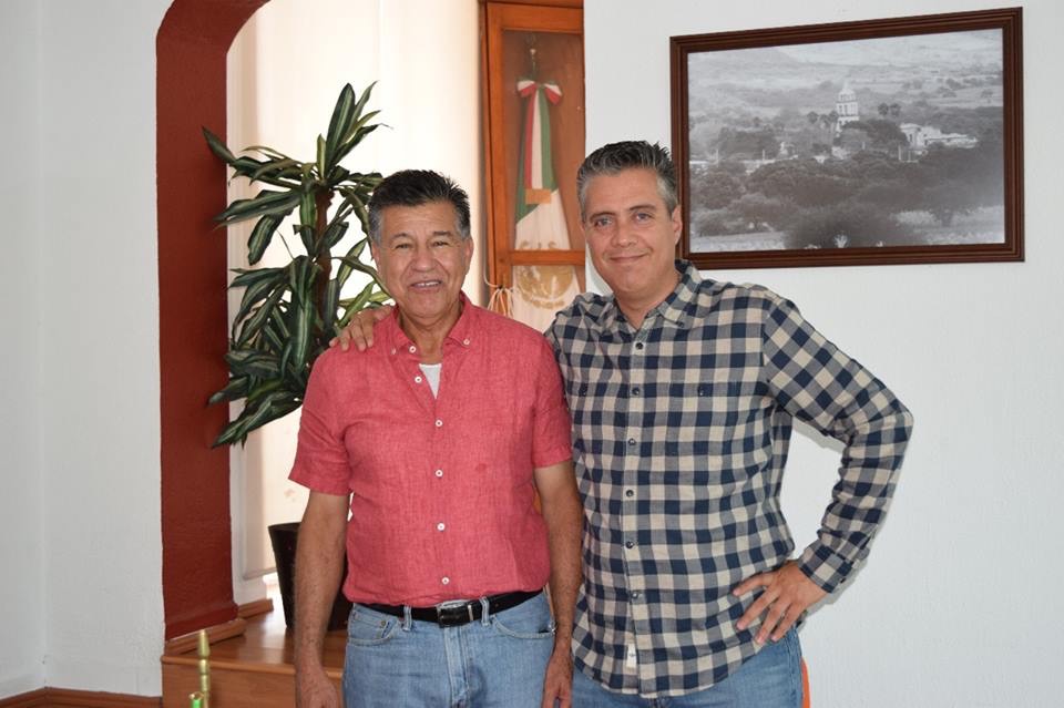REUNIÓN DEL PRESIDENTE ACTUAL CON EL FUTURO PRESIDENTE