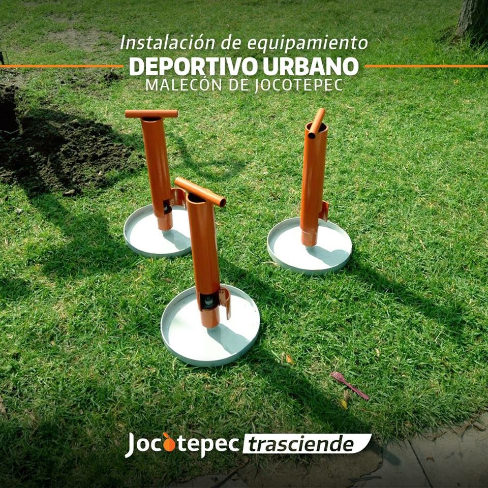 Instalacion de nuevos aparatos para hacer ejercicio en el malecón de Jocotepec