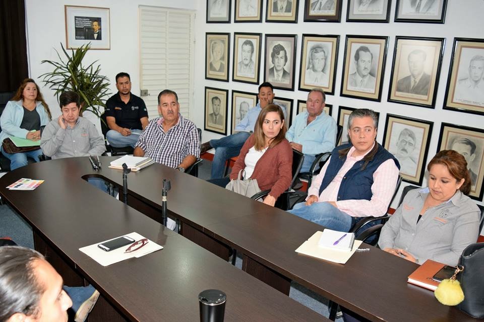 Toman protesta a la doctora Dilia Ibarra,como presidenta de Dif Municipal,de.Jocotepec