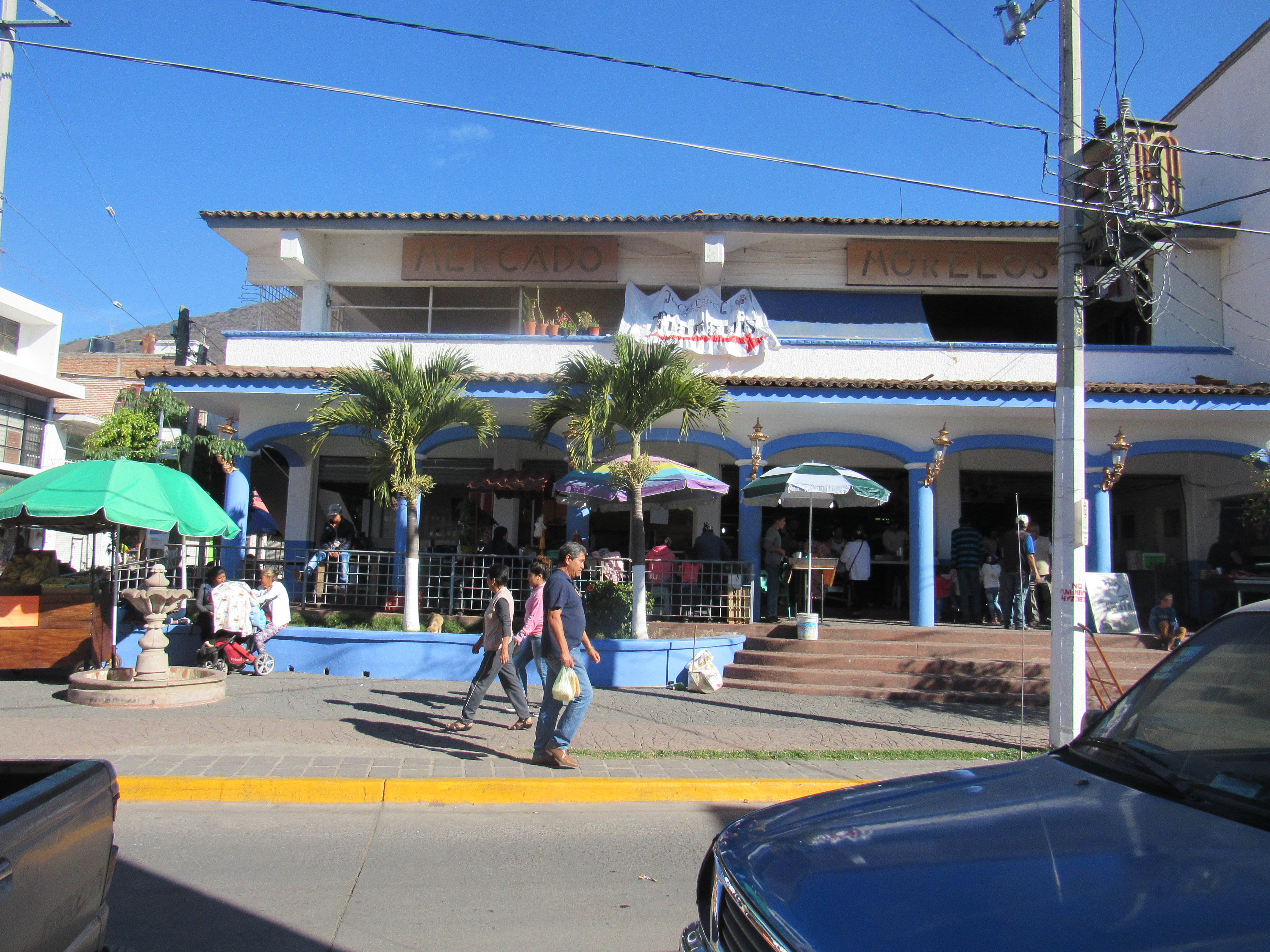 VIDEO DEL MERCADO ACTUALMENTE,FEBRERO 6 DE 2019 Y VIDEO DE NIÑOS HACE ALGUNOS AÑOS.
